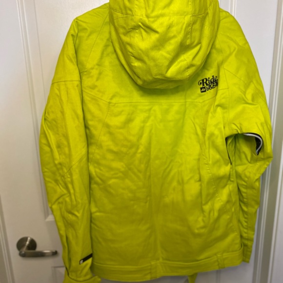 Women’s RIDE Snowboarding Jacket - S - Picture 4 of 9